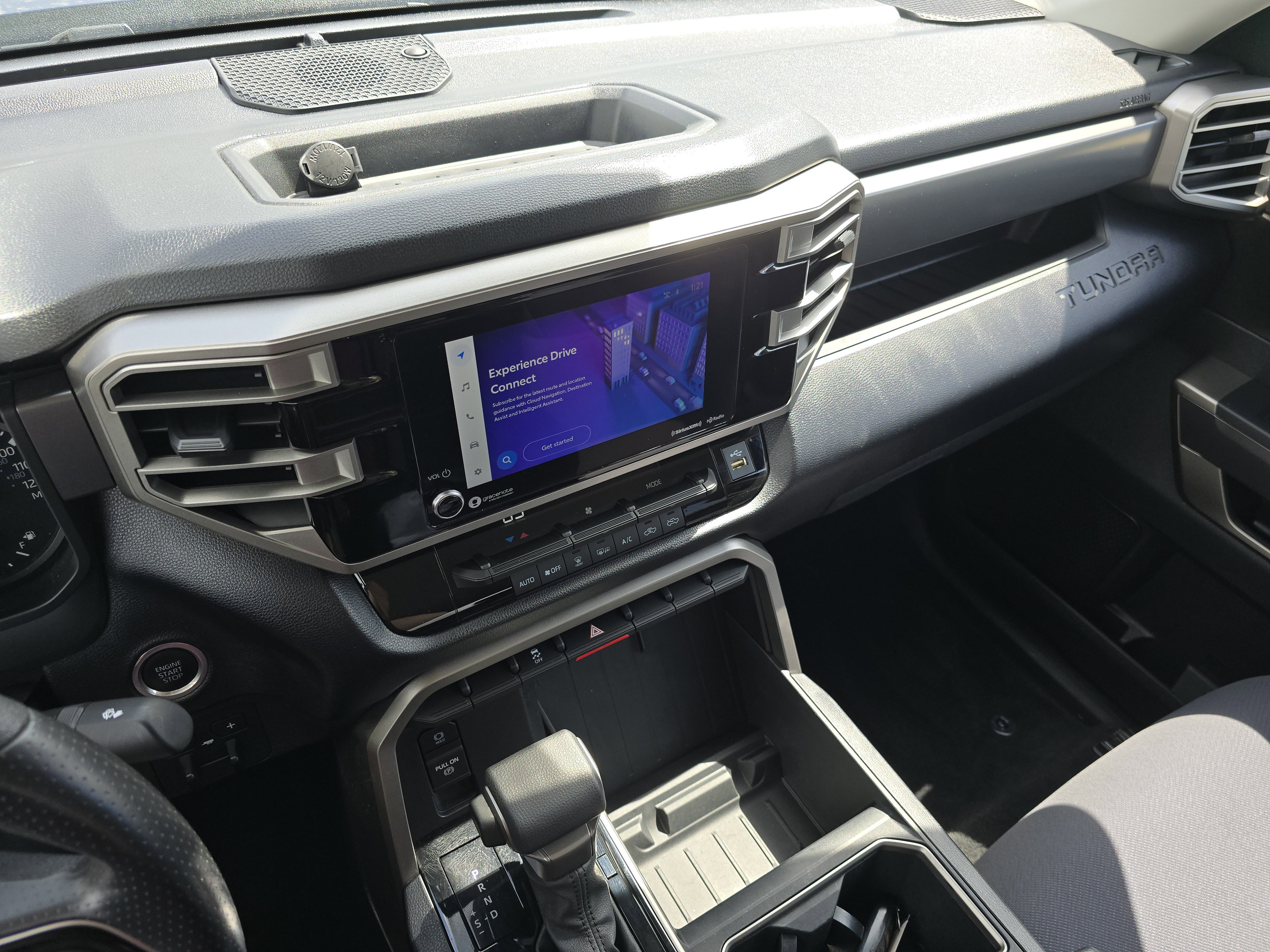 Used 2022 Toyota Tundra SR5 w/ SR5 Convenience Package image 32