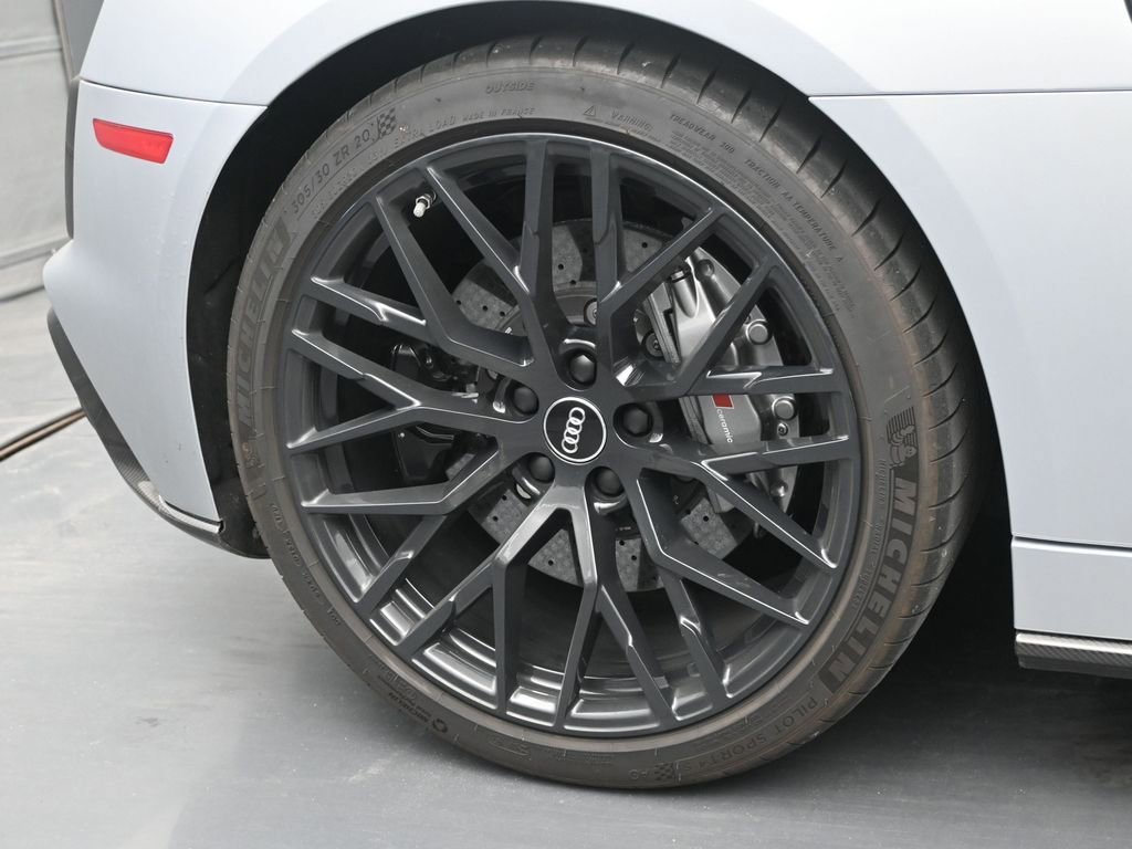 Used 2021 Audi R8 V10 performance image 34
