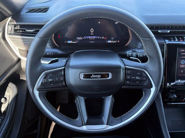 Used 2024 Jeep Grand Cherokee Altitude AWD/4WD image 23