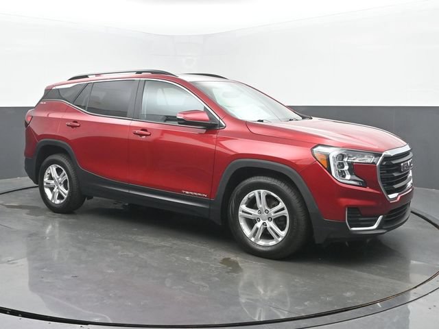 Used 2022 GMC Terrain SLE w/ Driver Convenience Package FWD image 7