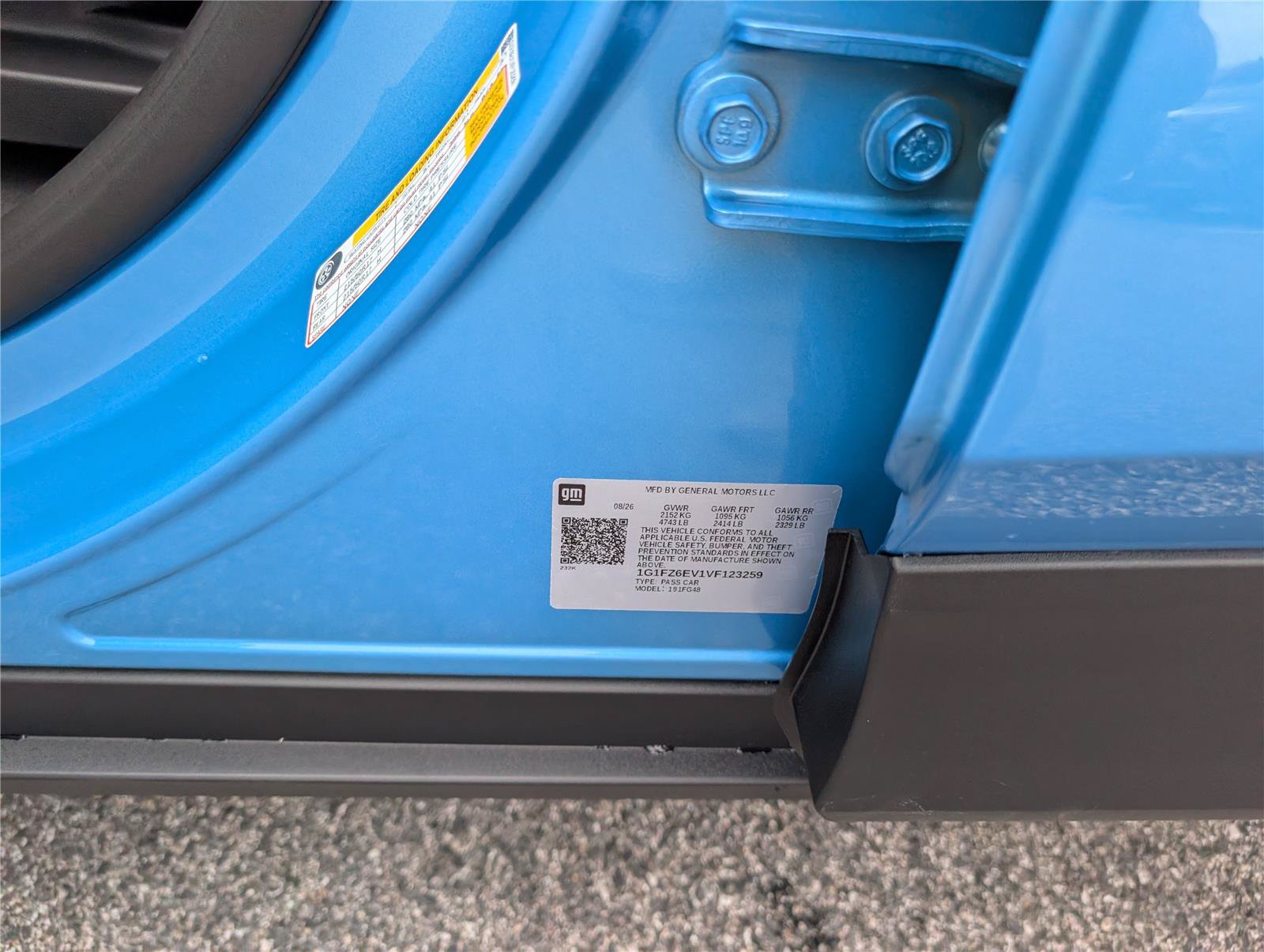 New 2027 Chevrolet Bolt RS w/ Technology Package FWD image 12