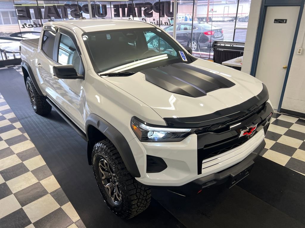 Used 2024 Chevrolet Colorado ZR2 w/ Safety Package image 20