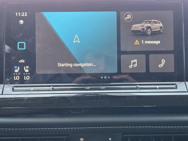 Used 2025 Volkswagen Atlas SE FWD image 16