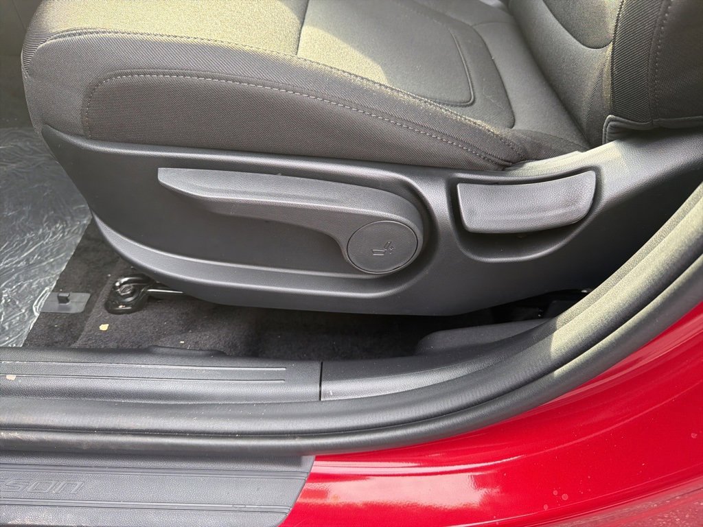 New 2026 Hyundai Tucson SE image 13