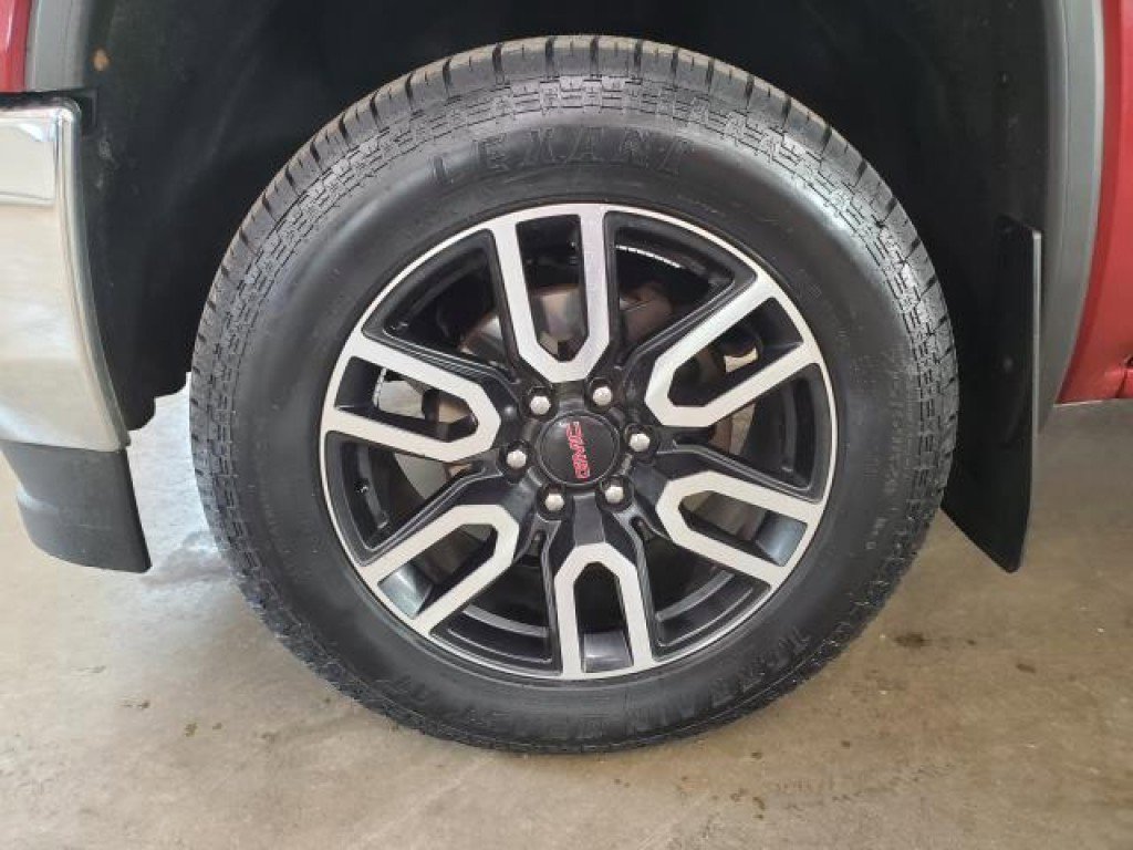 Used 2017 GMC Sierra 1500 SLT w/ SLT Premium Package AWD/4WD image 5