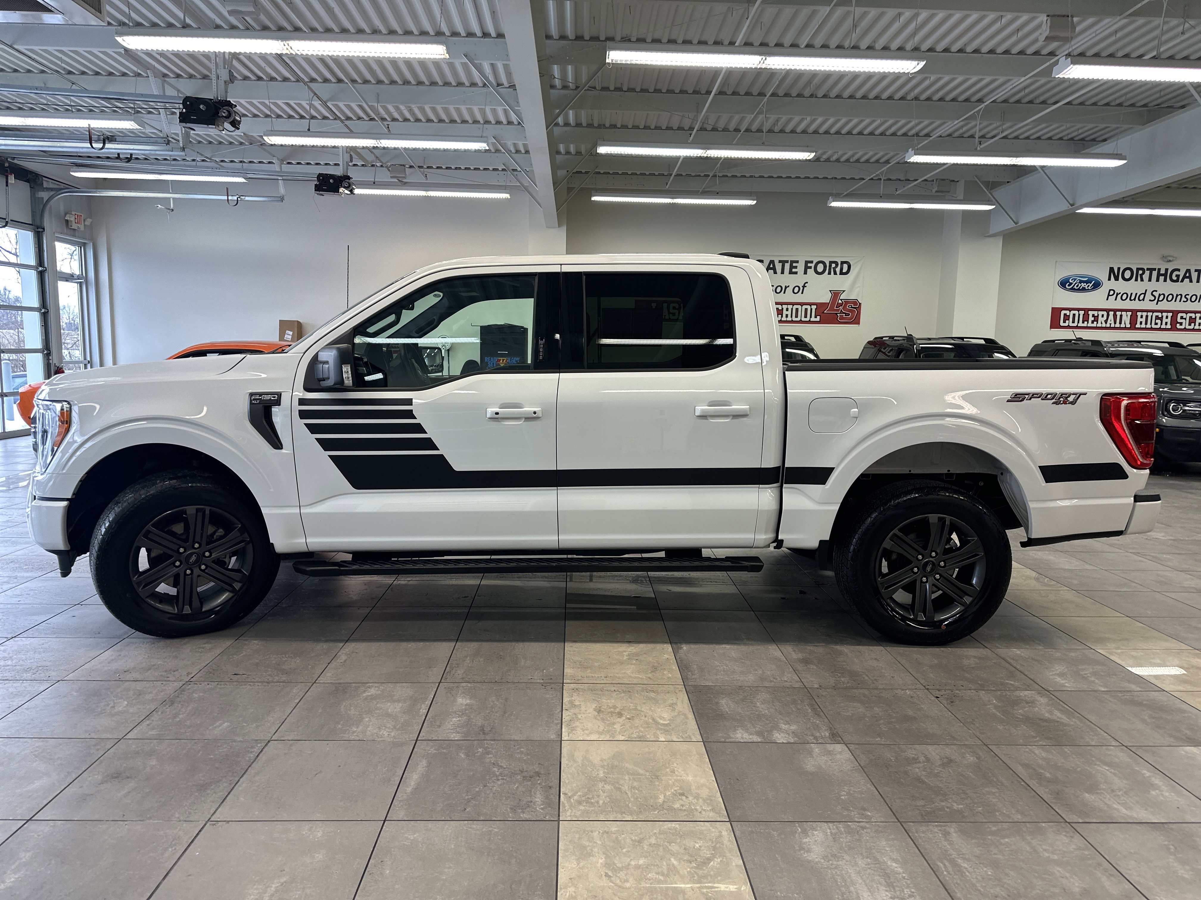 Used 2023 Ford F150 XLT w/ Equipment Group 302A High image 19