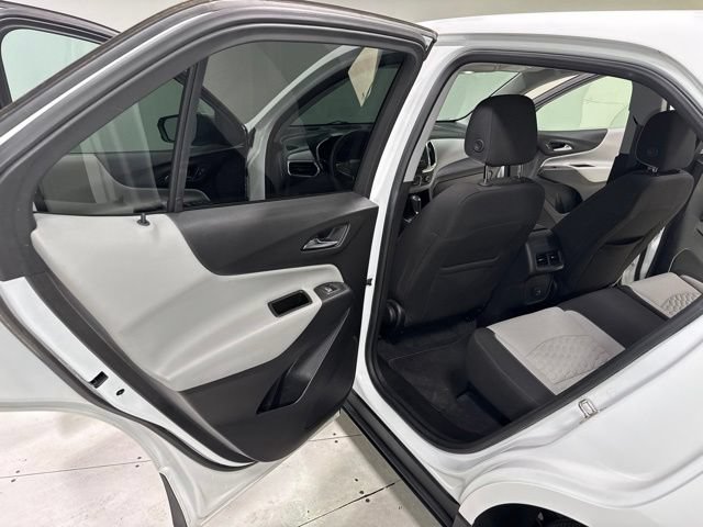 Used 2020 Chevrolet Equinox LS AWD/4WD image 20
