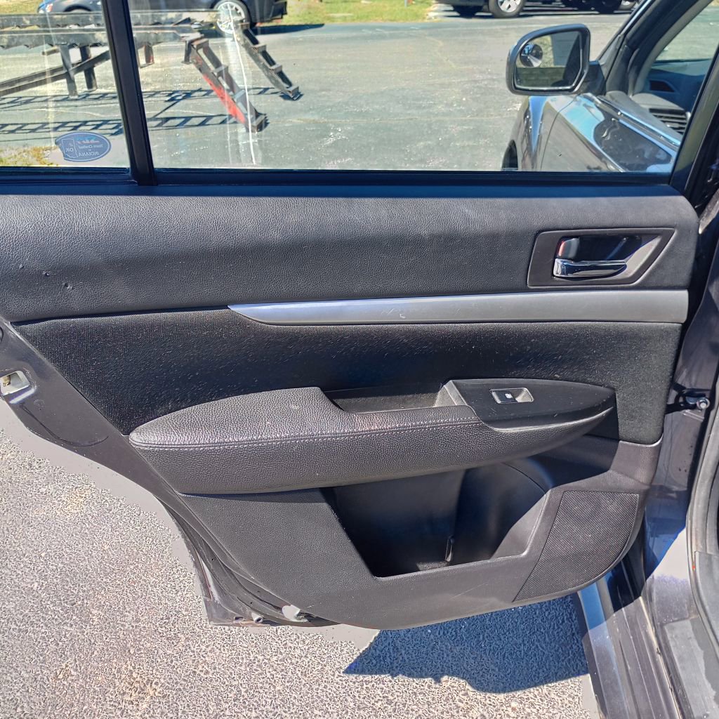 Used 2013 Subaru Legacy 2.5i Premium w/ All-Weather Pkg AWD/4WD image 16