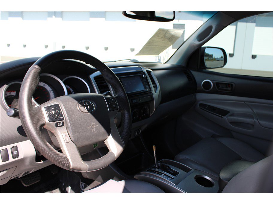 Used 2014 Toyota Tacoma 4x4 Double Cab image 8