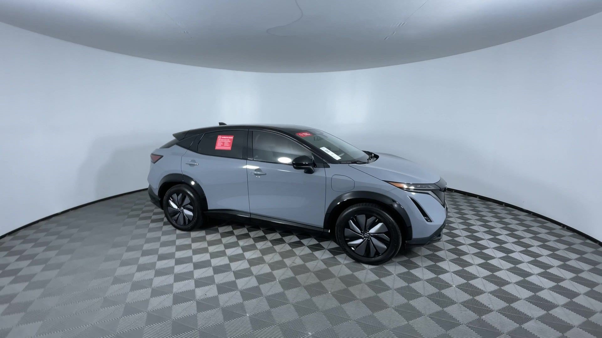 Certified 2024 Nissan Ariya AWD image 2