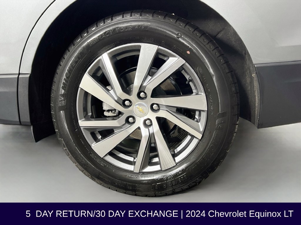 Used 2024 Chevrolet Equinox LT FWD image 35