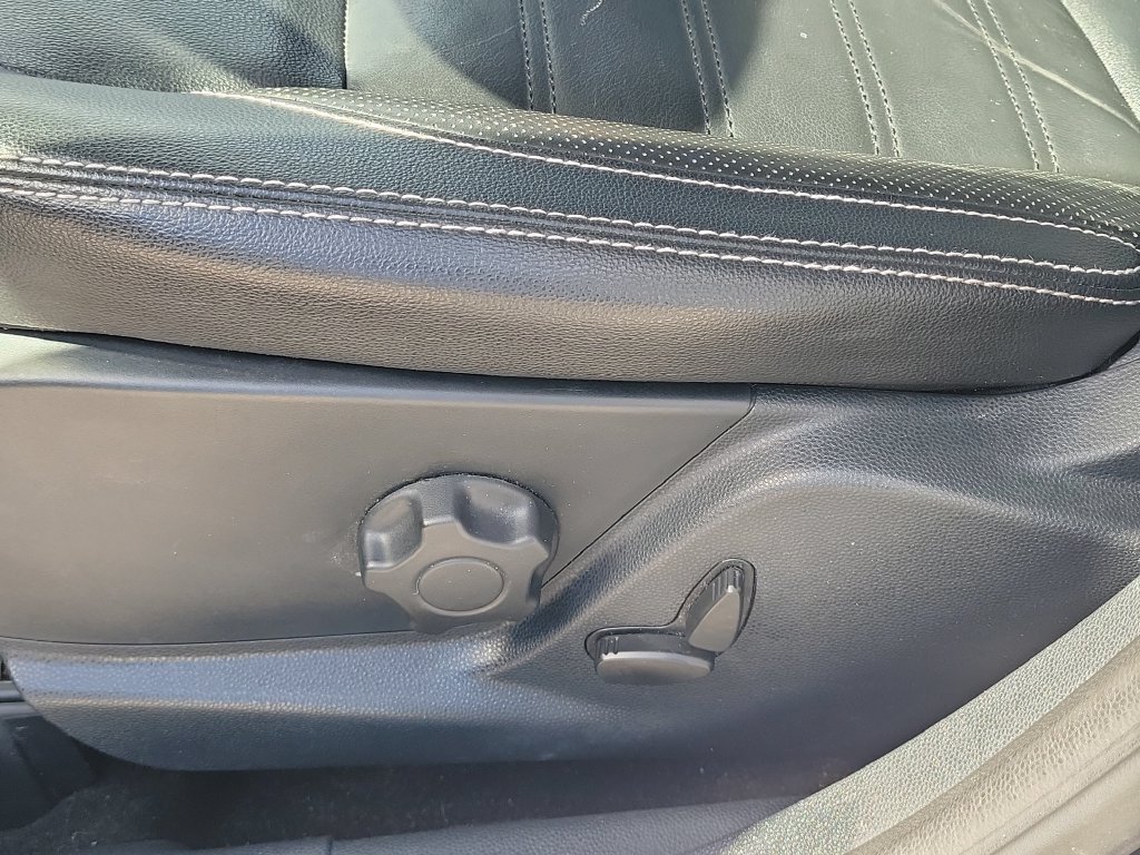 Used 2019 Ford EcoSport Titanium FWD image 23