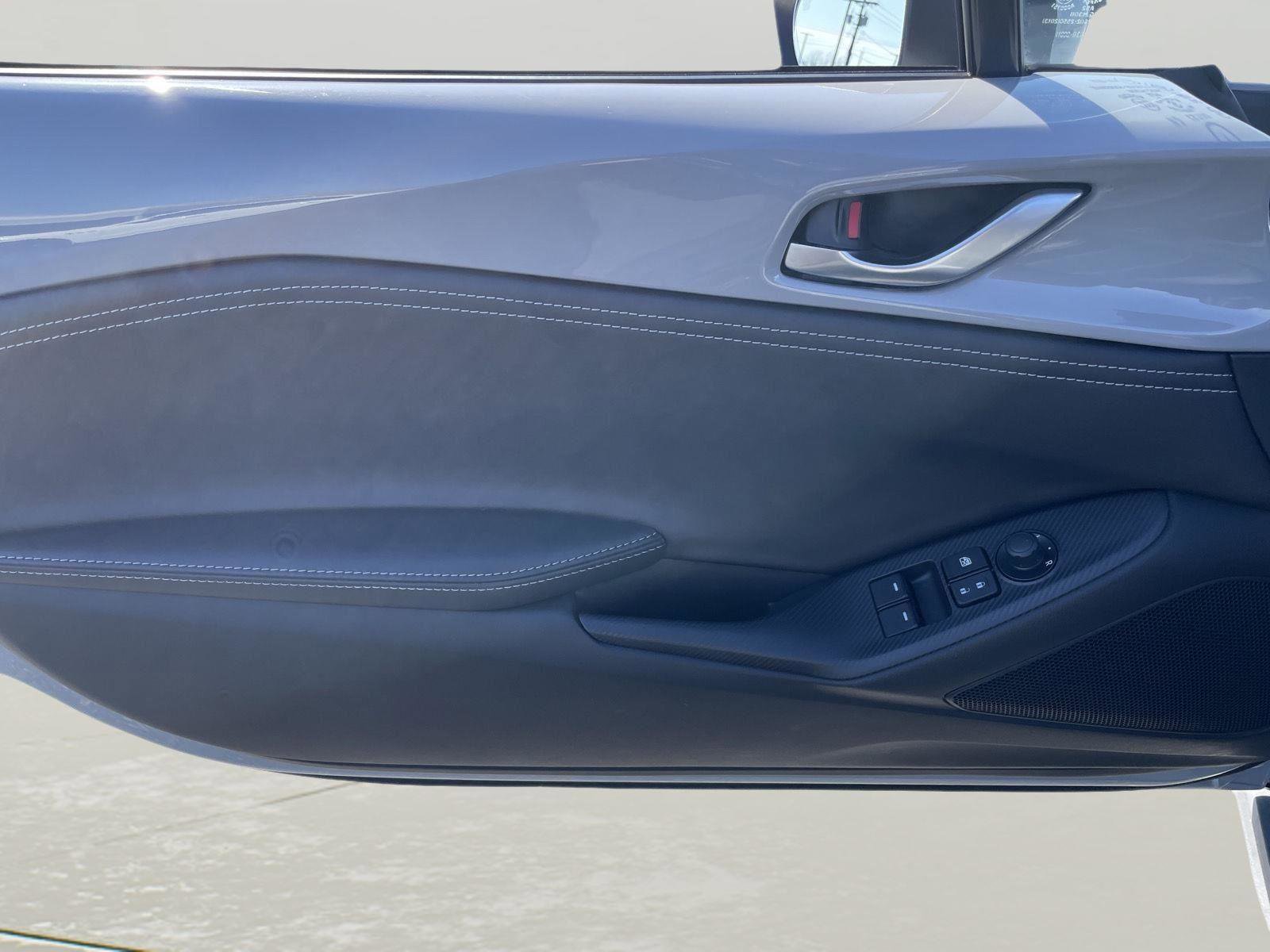 Used 2024 MAZDA MX-5 Miata Grand Touring w/ Appearance Package image 20