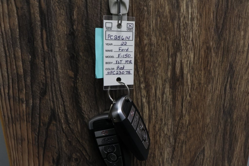 Used 2022 Ford F150 XLT w/ Equipment Group 302A High image 36