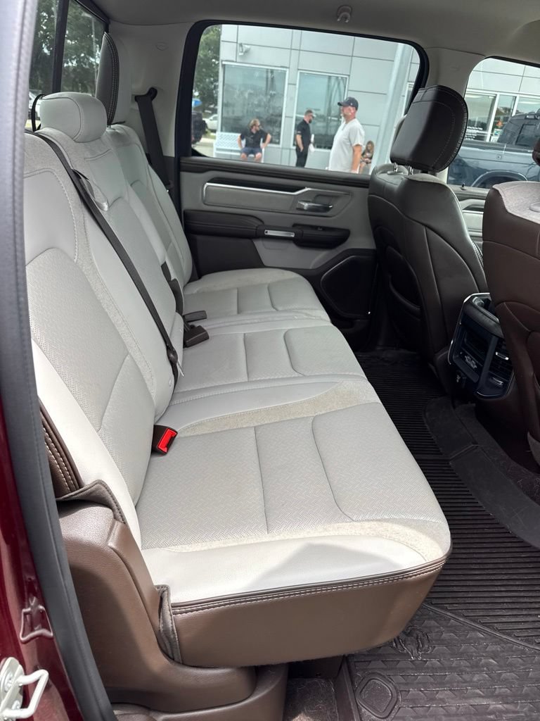 Used 2025 RAM 1500 Laramie AWD/4WD image 5