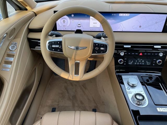 Used 2025 Genesis G80 2.5T image 9