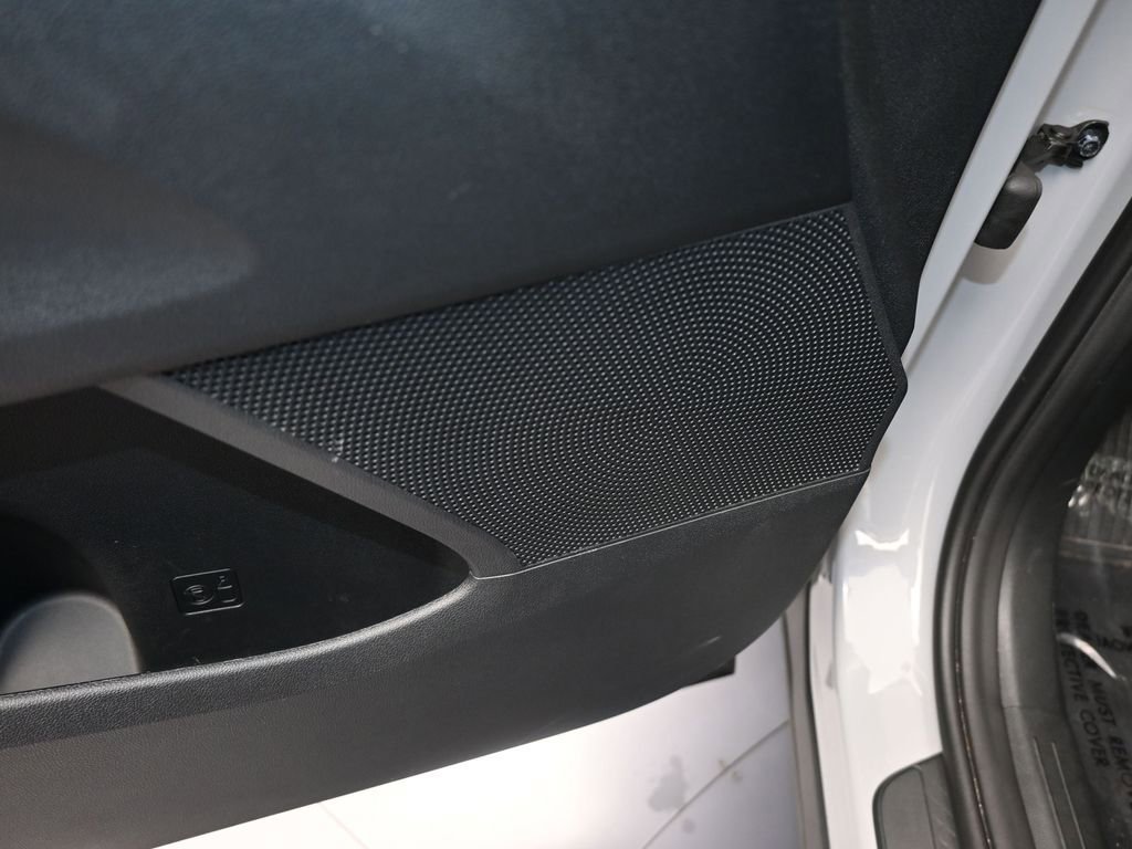 Used 2023 Kia Sorento X-Line EX image 15