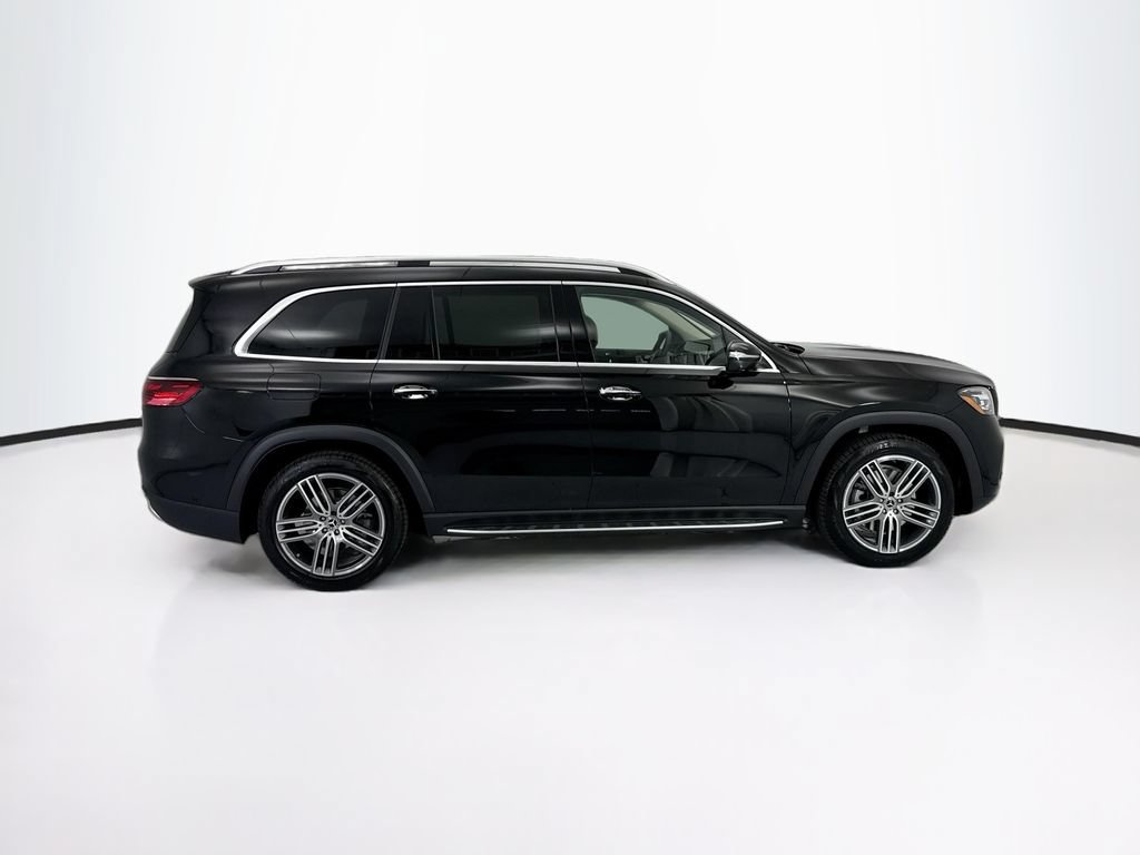 New 2026 Mercedes-Benz GLS 450 4MATIC image 4