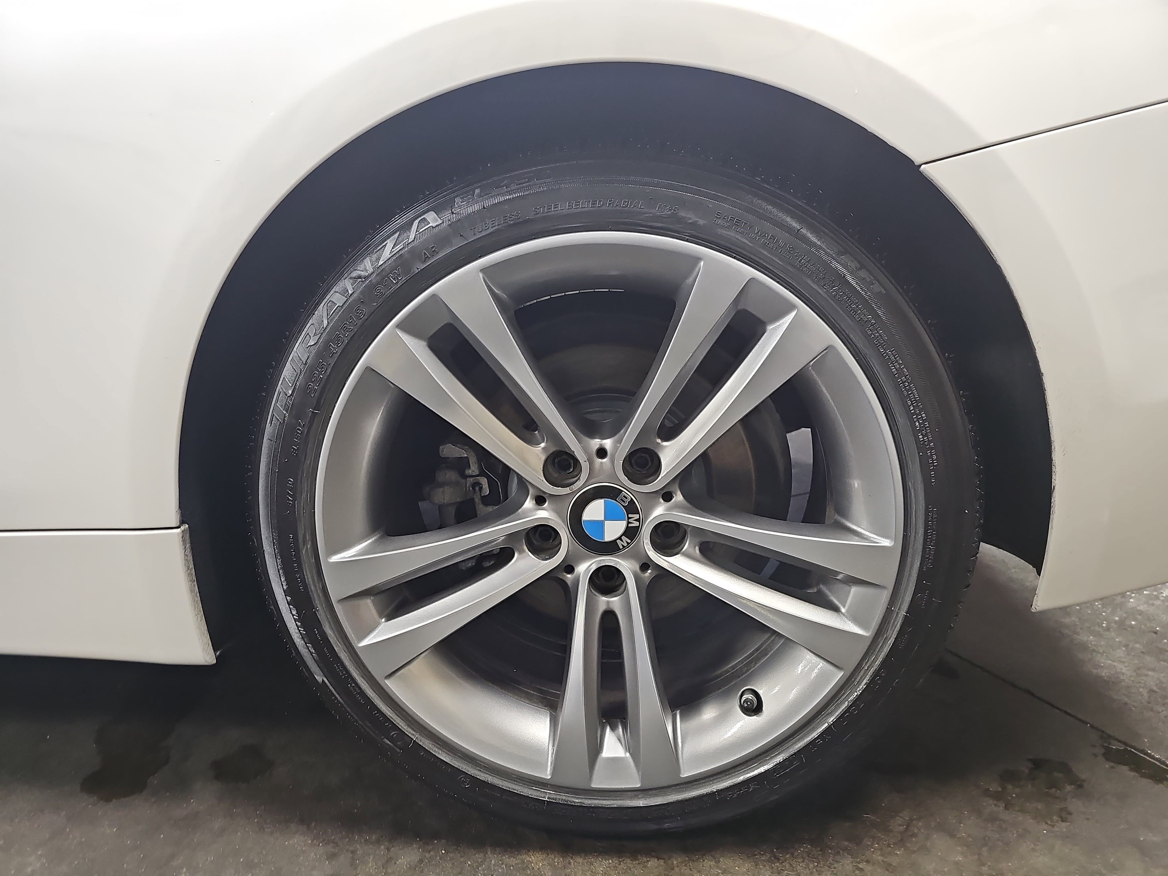 Used 2017 BMW 430i Convertible image 31