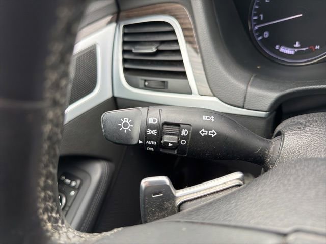 Used 2016 Hyundai Genesis 3.8 w/ Option Group 02 image 37