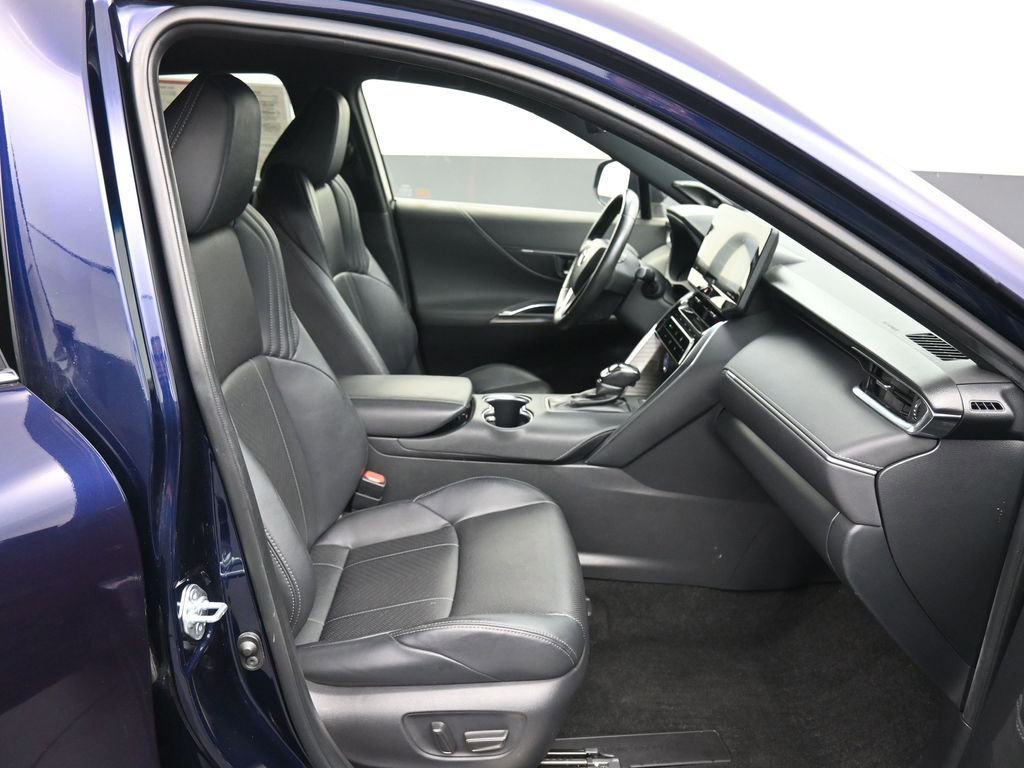 Certified 2021 Toyota Venza Limited w/ Advanced Technology Package image 22