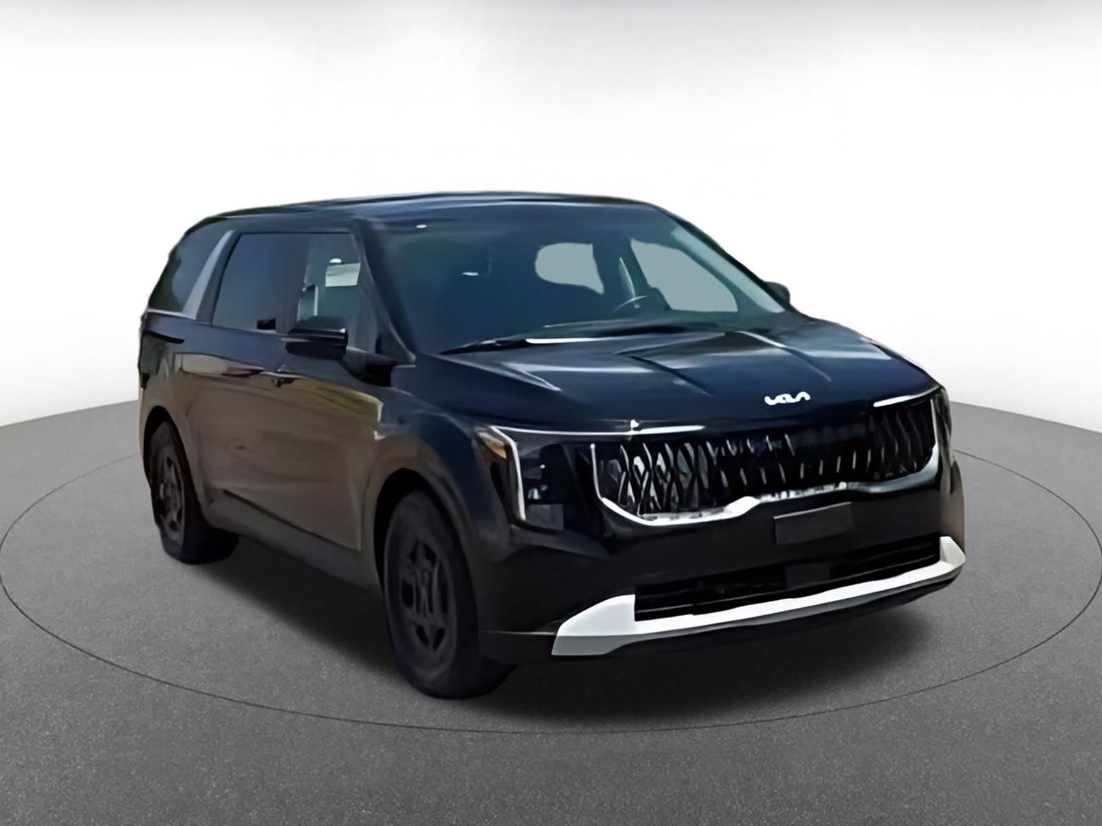 Used 2026 Kia Carnival FWD image 11