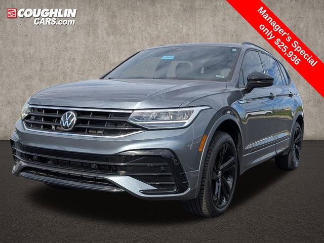 Used 2023 Volkswagen Tiguan SE R-Line image 3