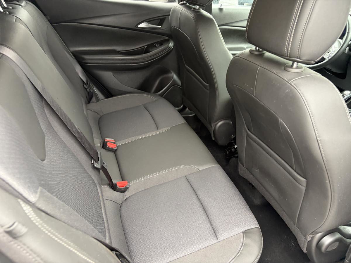 Used 2024 Buick Encore GX Preferred FWD image 23