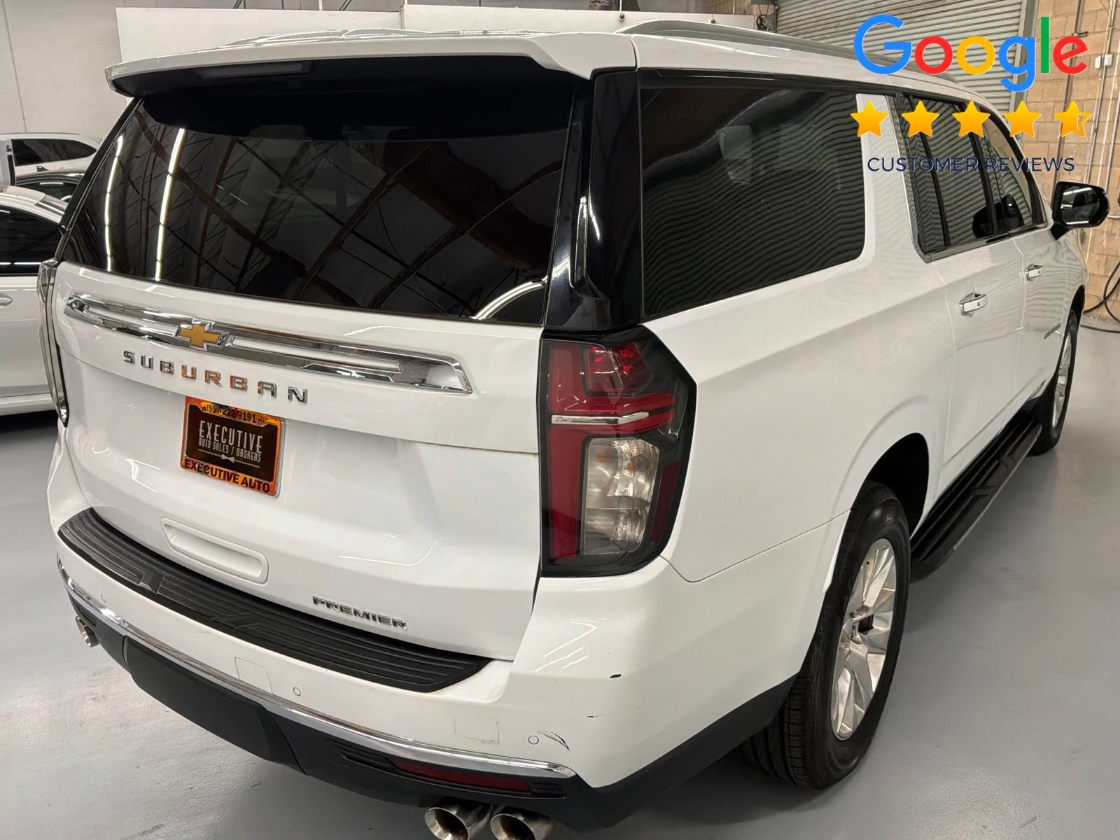 Used 2022 Chevrolet Suburban Premier RWD image 5
