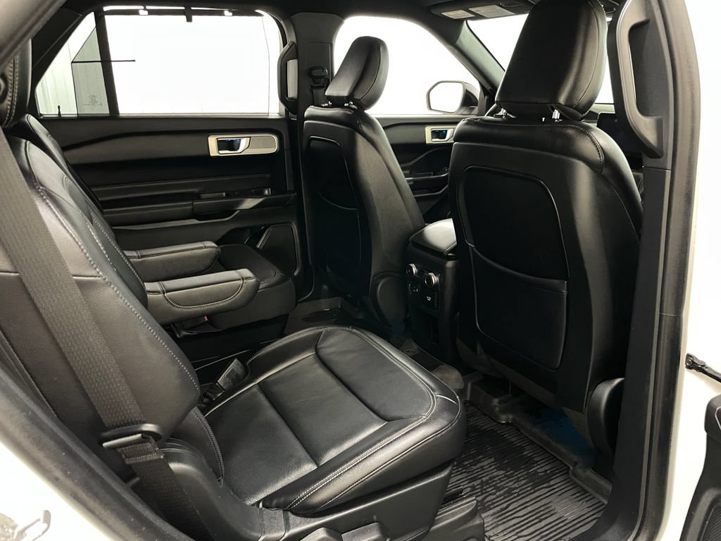 Used 2020 Ford Explorer Limited w/ Class III Trailer Tow Package AWD/4WD image 48