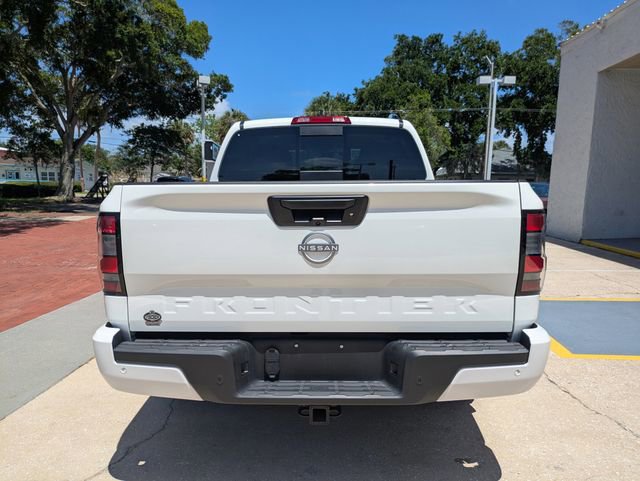 Certified 2025 Nissan Frontier SV w/ SV Convenience Package RWD image 5