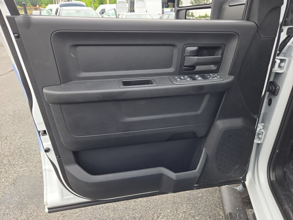 New 2026 RAM 2500 Tradesman AWD/4WD image 28