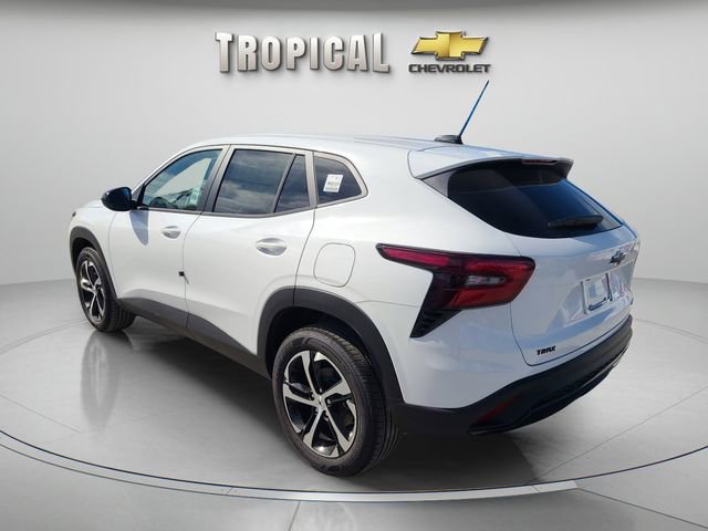 New 2026 Chevrolet Trax RS image 3