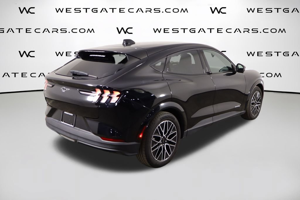 Used 2025 Ford Mustang Mach-E Premium AWD/4WD image 47