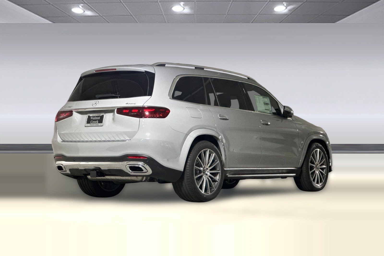 Certified 2025 Mercedes-Benz GLS 450 4MATIC image 8