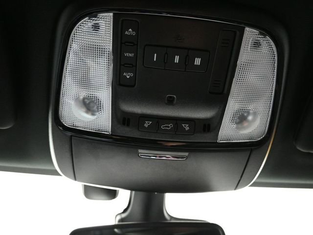 Used 2025 Dodge Durango R/T image 35