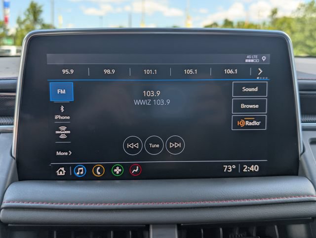 Used 2021 Chevrolet Suburban RST AWD/4WD image 24