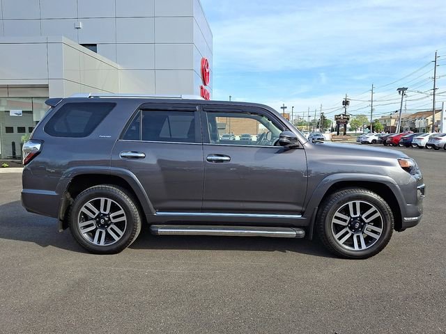 Used 2018 Toyota 4Runner Limited AWD/4WD image 7