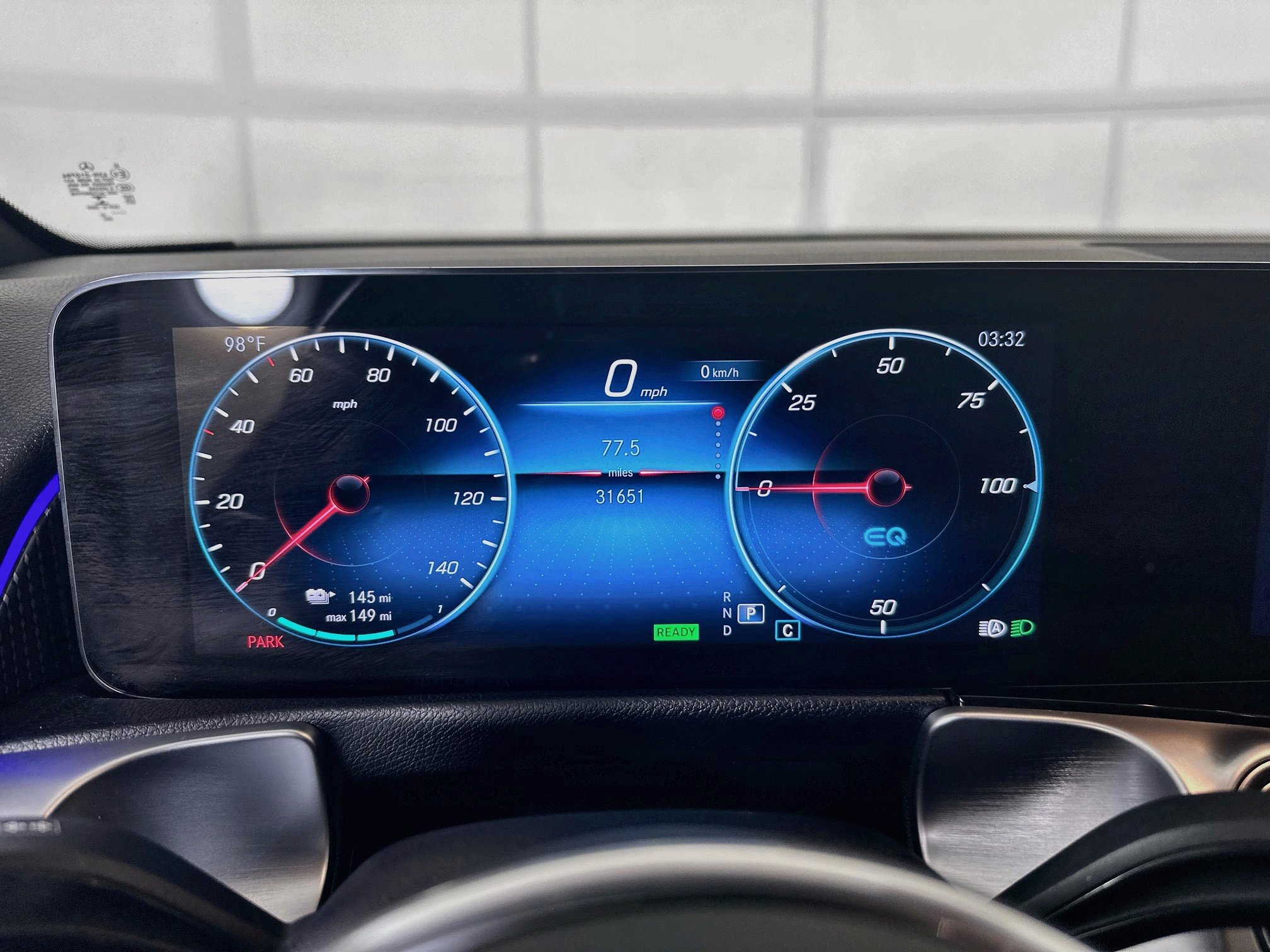 Used 2022 Mercedes-Benz EQB 350 4MATIC image 19