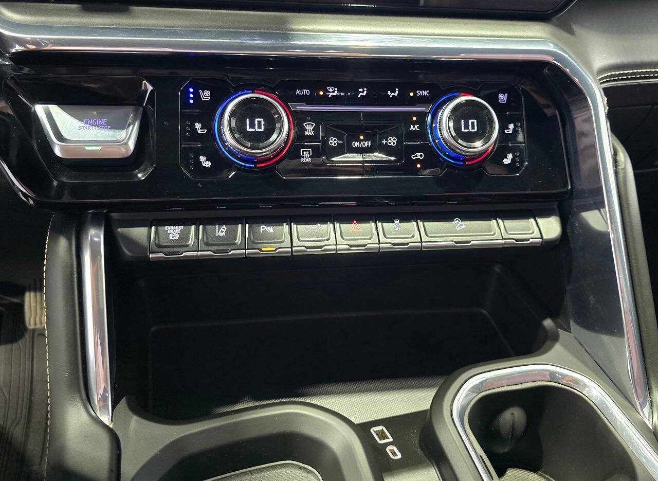Used 2024 GMC Sierra 2500 Denali Ultimate AWD/4WD image 18
