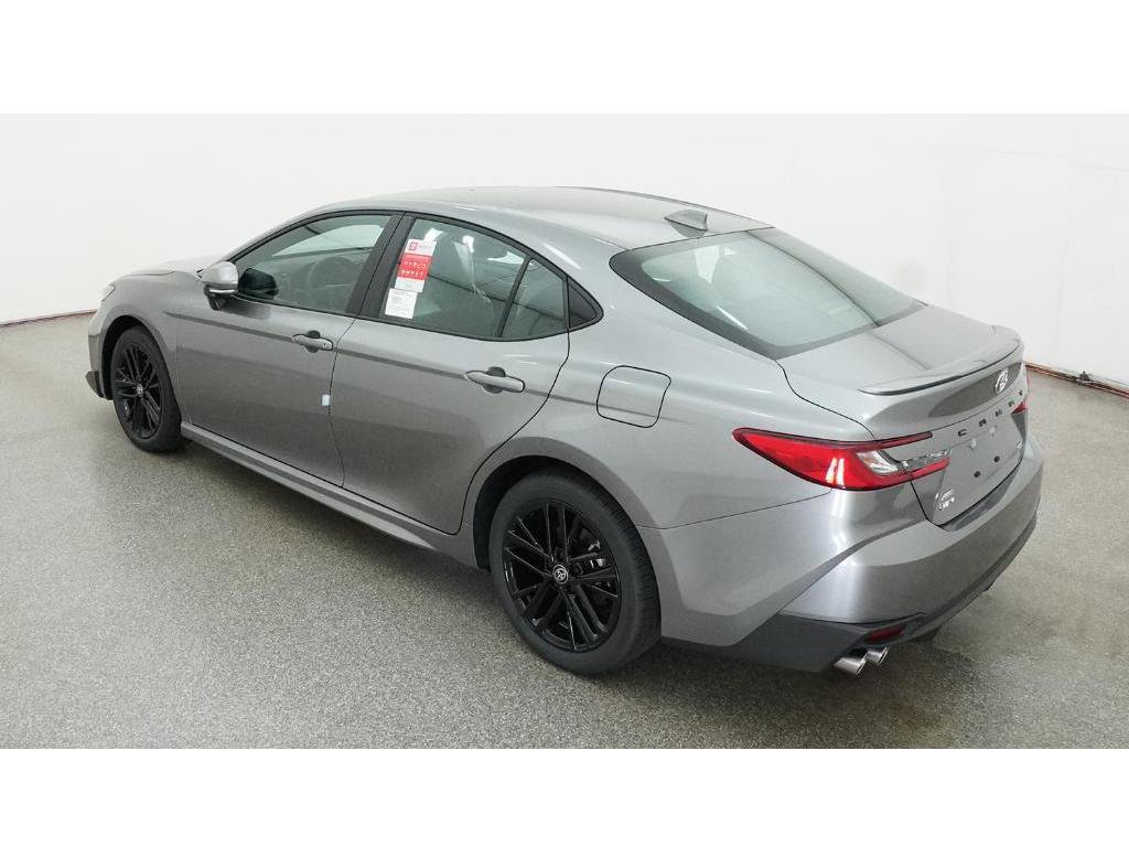 New 2026 Toyota Camry SE AWD/4WD image 6