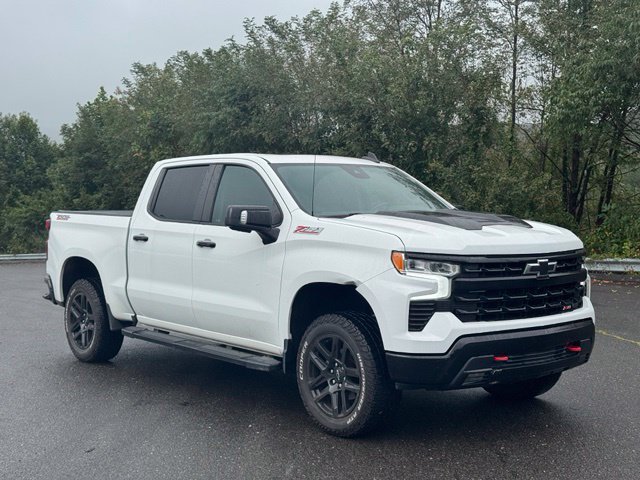 Used 2022 Chevrolet Silverado 1500 LT Trail Boss w/ LT Trail Boss Premium Package AWD/4WD image 9