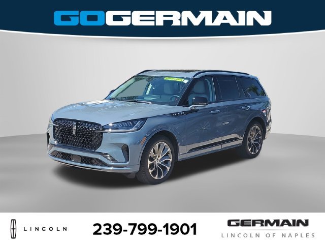 New 2026 Lincoln Aviator AWD w/ Jet Appearance Package image 1