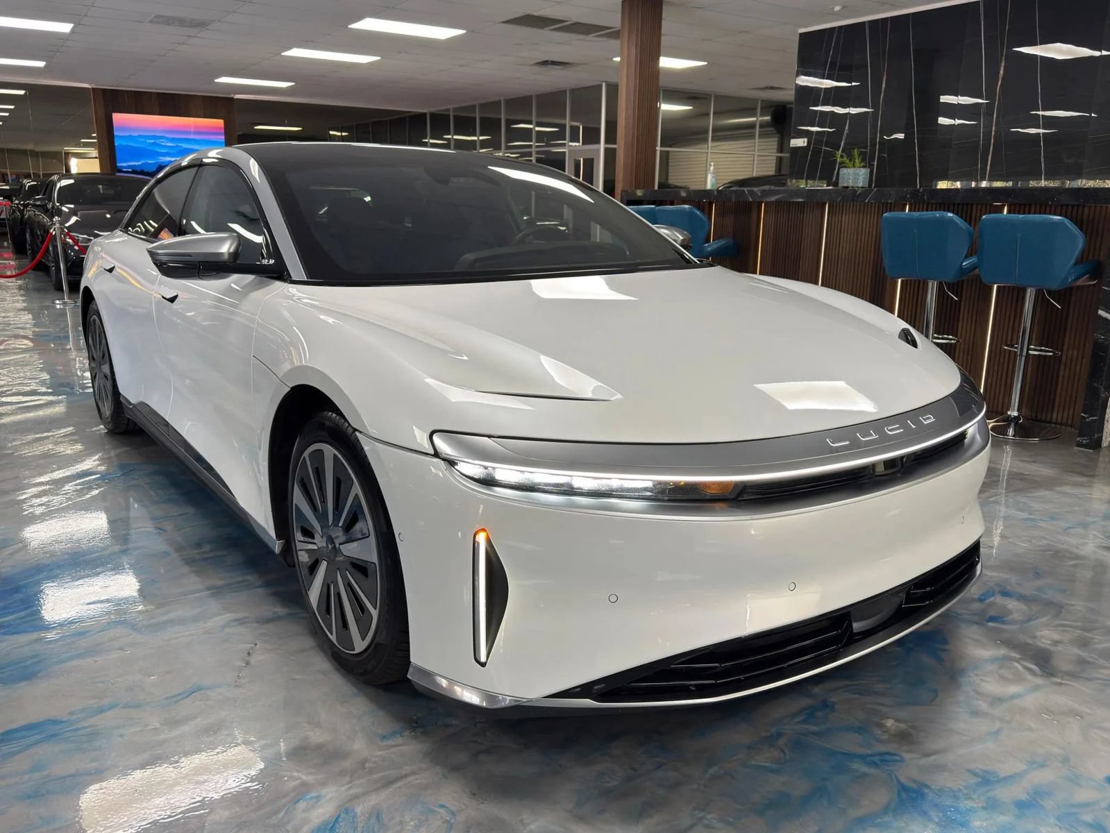 Used 2022 Lucid Air Grand Touring AWD/4WD image 23