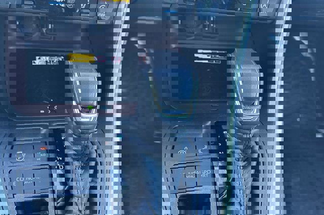 Certified 2025 Toyota RAV4 Limited w/ Advanced Technology Package image 25