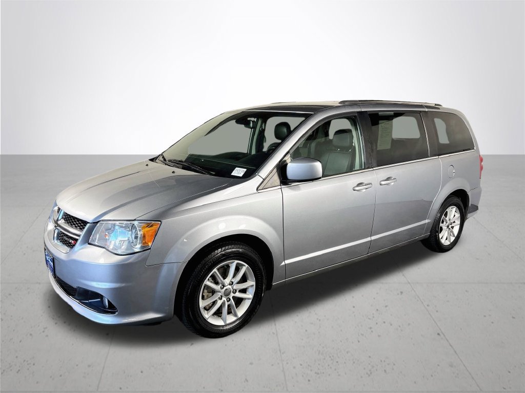 Used 2019 Dodge Grand Caravan SXT FWD image 2