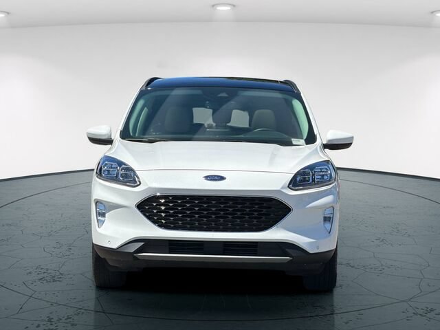 Used 2022 Ford Escape Titanium w/ Class II Trailer Tow Package AWD/4WD image 10