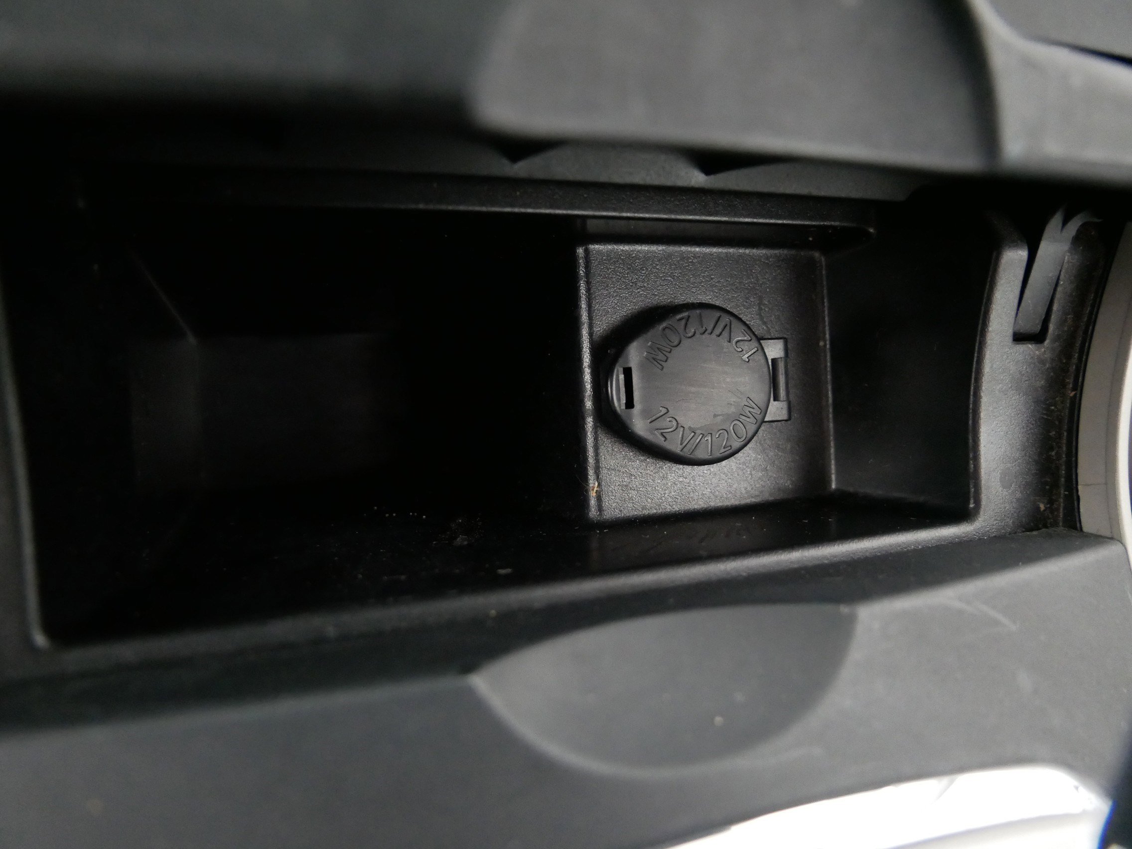 Used 2010 Toyota Corolla LE image 29