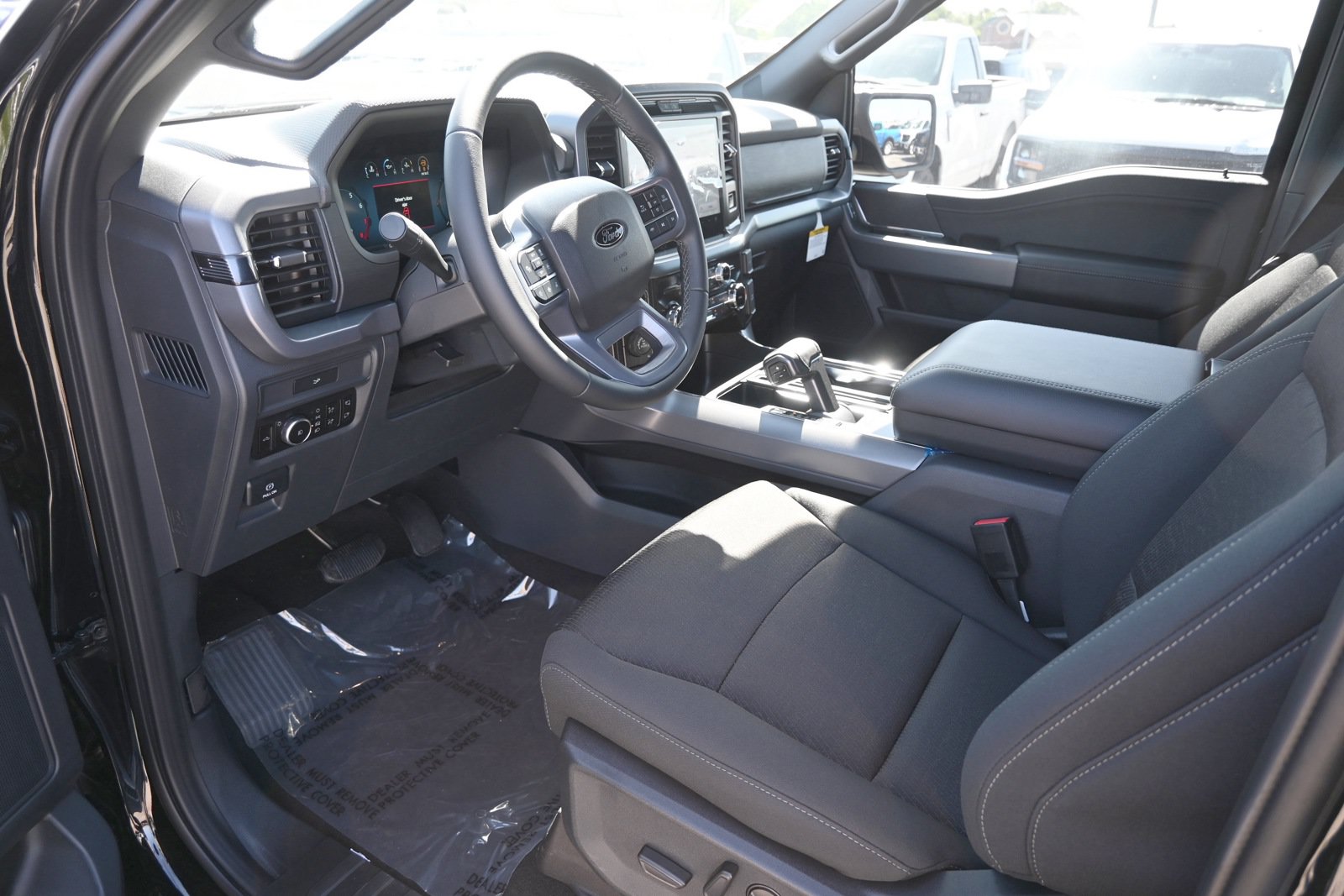 New 2026 Ford F150 XLT w/ Equipment Group 302A MID AWD/4WD image 17