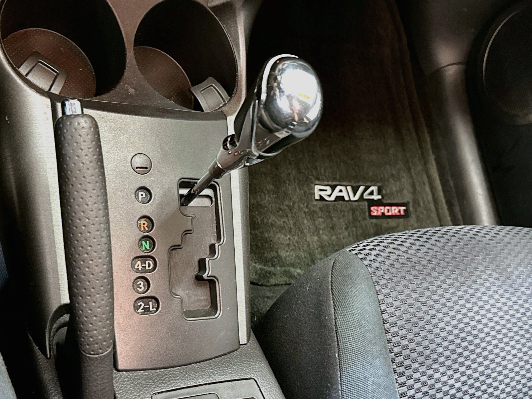 Used 2010 Toyota RAV4 Sport w/ Sport Appearance Pkg AWD/4WD image 23